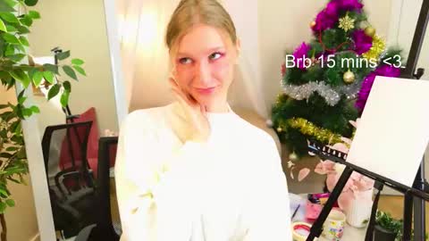 Snapshot of asyalumi chatting on December 18, 2025, 6:25 pm Asya online show from December 18, 2025, 6:25 pm