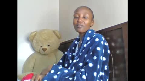 atara_seren online show from March 27, 2026, 8:30 pm