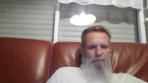 Snapshot of atatanka chatting on August 6, 2026, 8:22 pm atatanka online show from August 6, 2026, 8:22 pm