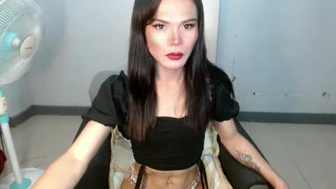 Snapshot of ate_sam chatting on January 17, 2025, 5:53 am Sam online show from January 17, 2025, 5:53 am