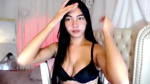 Snapshot of ate_sam chatting on October 17, 2025, 1:46 pm Sam online show from October 17, 2025, 1:46 pm