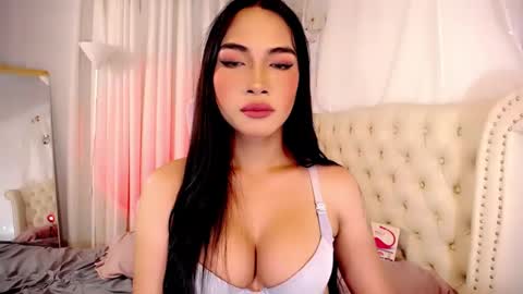 Snapshot of ate_sam chatting on October 29, 2025, 4:59 am Sam online show from October 29, 2025, 4:59 am