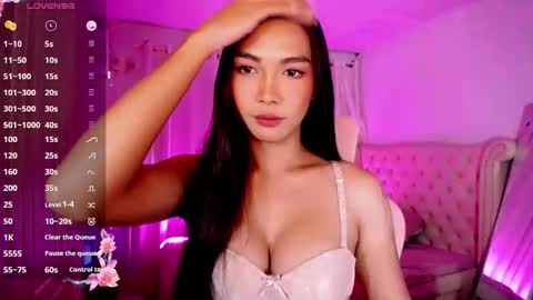 Snapshot of ate_sam chatting on November 30, 2025, 7:34 am Sam online show from November 30, 2025, 7:34 am