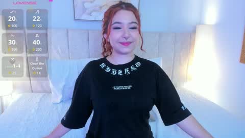 Snapshot of atena_cuteee chatting on November 15, 2025, 7:10 pm sofia online show from November 15, 2025, 7:10 pm