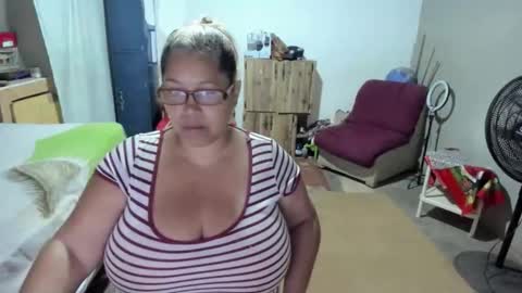 Snapshot of atenea412929 chatting on April 9, 2026, 9:47 am atenea412929 online show from April 9, 2026, 9:47 am