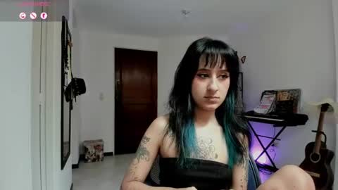 Snapshot of atenea_dragon__ chatting on July 3, 2026, 7:09 pm Atenea online show from July 3, 2026, 7:09 pm