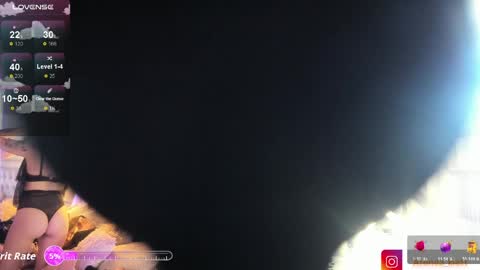 Snapshot of atenea_klett_ chatting on April 30, 2026, 1:50 pm ATENEA online show from April 30, 2026, 1:50 pm