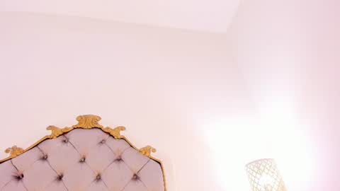 atenea lux online show from July 28, 2026, 8:52 pm