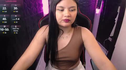 athena_snaw online show from May 27, 2026, 12:02 pm