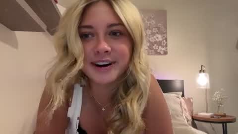 Athena online show from July 24, 2026, 10:30 pm