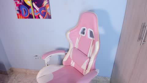 athenea__fox online show from October 18, 2025, 11:55 am