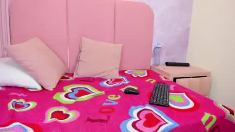Snapshot of atheneaandsparthano chatting on June 13, 2026, 11:02 pm Athenea online show from June 13, 2026, 11:02 pm