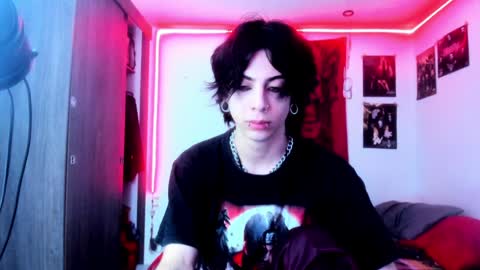 athenauwu online show from December 28, 2024, 8:58 am