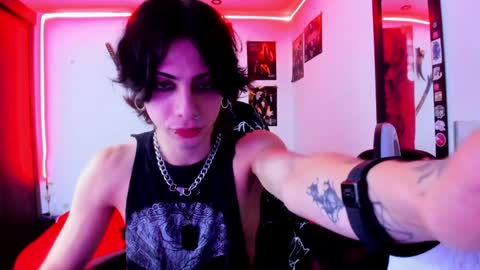 athenauwu online show from January 12, 2025, 6:17 am