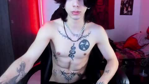 athenauwu online show from March 5, 2025, 10:22 am