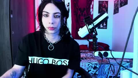 athenauwu online show from October 2, 2025, 6:31 am