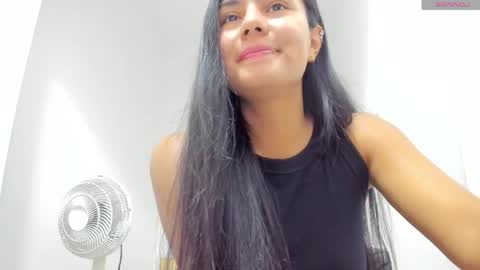 Atilana Diaz online show from May 1, 2026, 5:06 pm