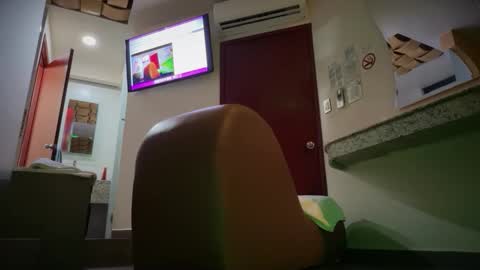 Snapshot of atizamen chatting on May 7, 2026, 3:34 am atizamen online show from May 7, 2026, 3:34 am