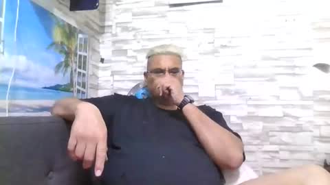 Snapshot of atr2424293280 chatting on November 26, 2025, 8:48 am A online show from November 26, 2025, 8:48 am