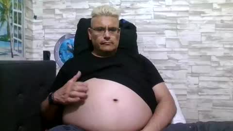 Snapshot of atr2424293280 chatting on February 15, 2026, 11:08 am A online show from February 15, 2026, 11:08 am