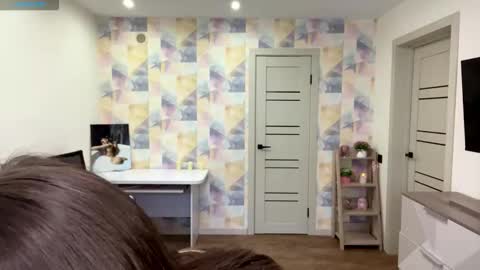 Jolyn online show from February 9, 2026, 6:06 am