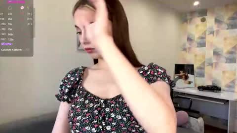 Jolyn online show from March 29, 2026, 4:12 am