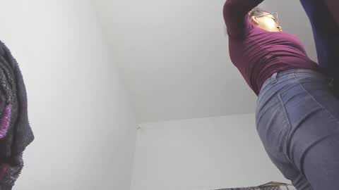 Audrey online show from December 8, 2024, 3:53 am