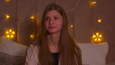 Snapshot of audreybarlow chatting on December 14, 2024, 1:59 pm Audrey online show from December 14, 2024, 1:59 pm