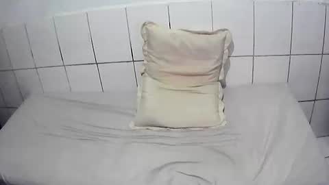 Snapshot of augustopierdona26 chatting on February 19, 2026, 11:23 pm cesar augusto online show from February 19, 2026, 11:23 pm