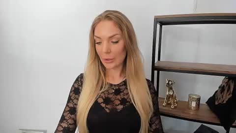 AulloraSensual online show from March 27, 2026, 8:26 am