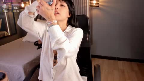 Aura online show from January 9, 2025, 12:09 pm