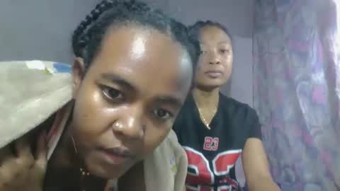 Snapshot of aurelie08 chatting on May 17, 2026, 8:16 pm aurelie08 online show from May 17, 2026, 8:16 pm