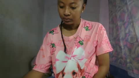 Snapshot of aurelie08 chatting on May 19, 2026, 9:04 am aurelie08 online show from May 19, 2026, 9:04 am