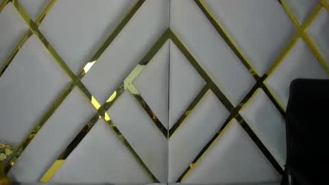 aurora online show from December 20, 2024, 2:27 pm