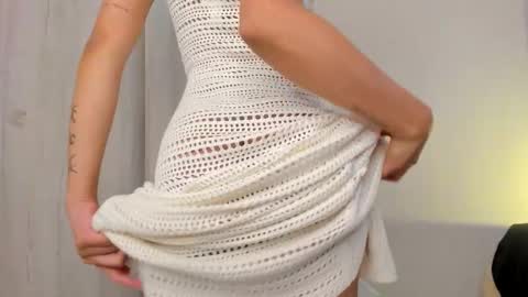 Snapshot of aurora_bunnie chatting on February 17, 2026, 9:21 pm Sharith online show from February 17, 2026, 9:21 pm