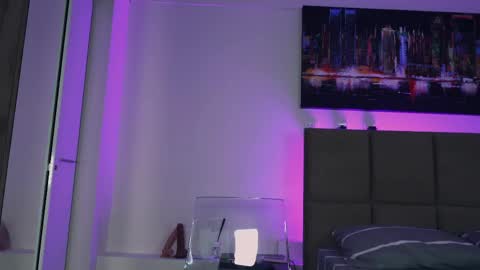 Snapshot of aurora_cherry chatting on May 21, 2026, 12:56 pm Aurora online show from May 21, 2026, 12:56 pm