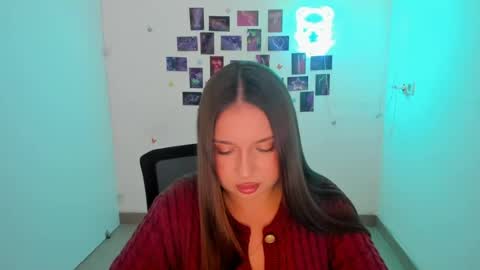 Aurora online show from July 25, 2026, 11:52 am