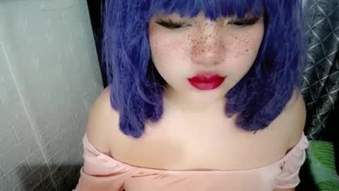 cute online show from January 4, 2025, 5:58 am