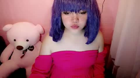 cute online show from December 20, 2025, 1:02 am