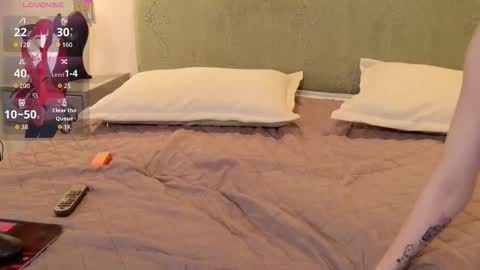 Serena online show from March 22, 2026, 8:29 am