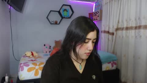 Aurora  online show from February 18, 2025, 5:10 pm