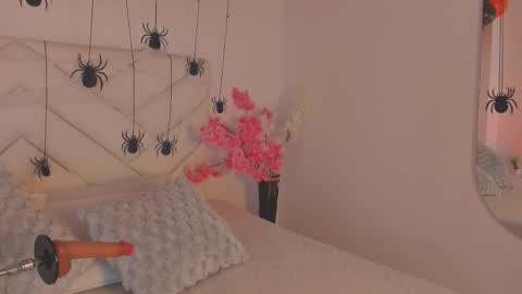 Madison online show from October 21, 2025, 7:58 pm