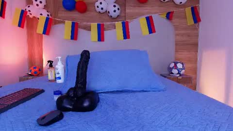 auroraa_miller online show from July 1, 2026, 3:08 am