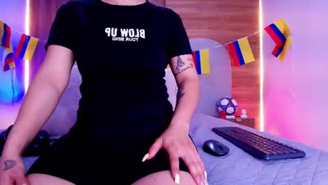 auroraa_miller online show from July 12, 2026, 3:08 am