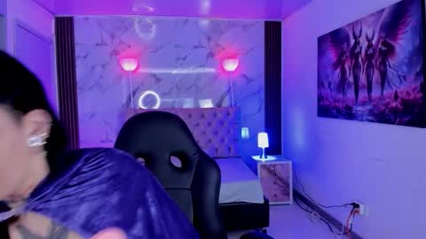 Snapshot of auroradiaz_ chatting on January 16, 2026, 7:51 pm Aurora Diaz online show from January 16, 2026, 7:51 pm