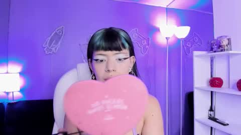 Snapshot of auroradiaz_ chatting on March 9, 2026, 11:36 am Aurora Diaz online show from March 9, 2026, 11:36 am