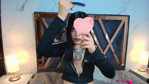 Snapshot of auroradiaz_ chatting on April 29, 2026, 5:30 pm Aurora Diaz online show from April 29, 2026, 5:30 pm