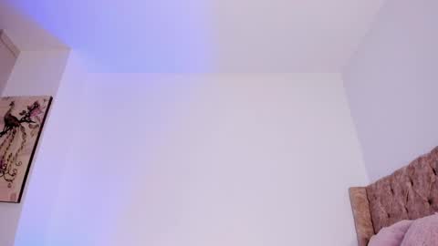 ...  ... online show from April 15, 2026, 9:37 pm