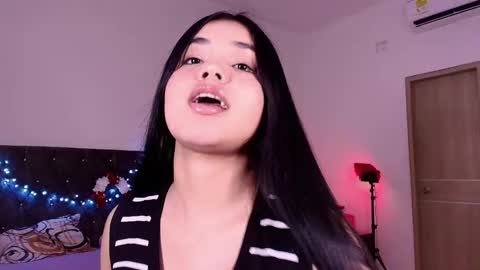 Aurora online show from November 30, 2025, 11:09 pm