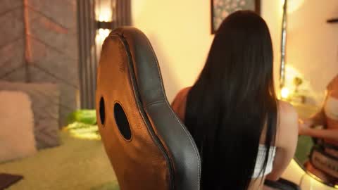 aurora online show from December 22, 2025, 7:33 pm